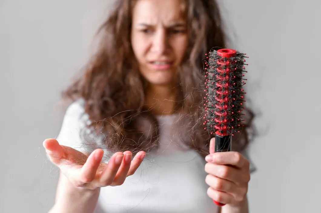 Hindari Kebiasaan Ini Jika Nggak Mau Rambutmu Kusut Setiap Hari!
