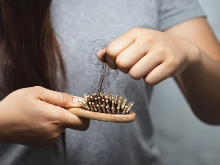 5 Bahan Alami untuk Mengatasi Rambut Rontok dengan Cepat