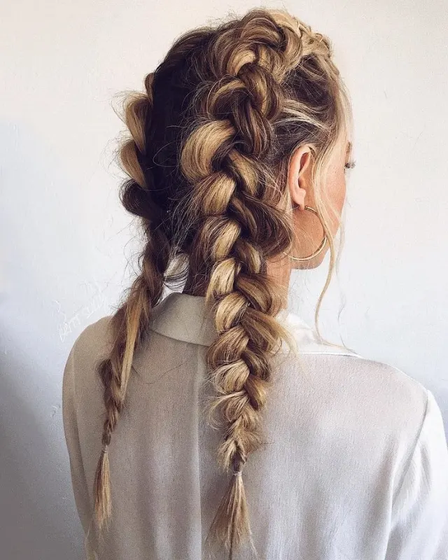 Dutch Braid: Gaya Rambut yang Keren dan Menginspirasi