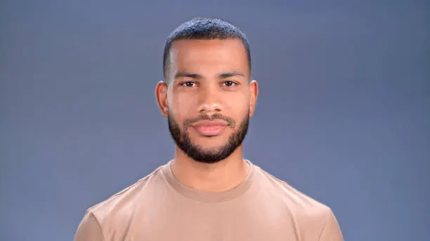 Gaya Rambut Buzz Cut: Simpel, Maskulin, dan Nggak Pernah Salah!